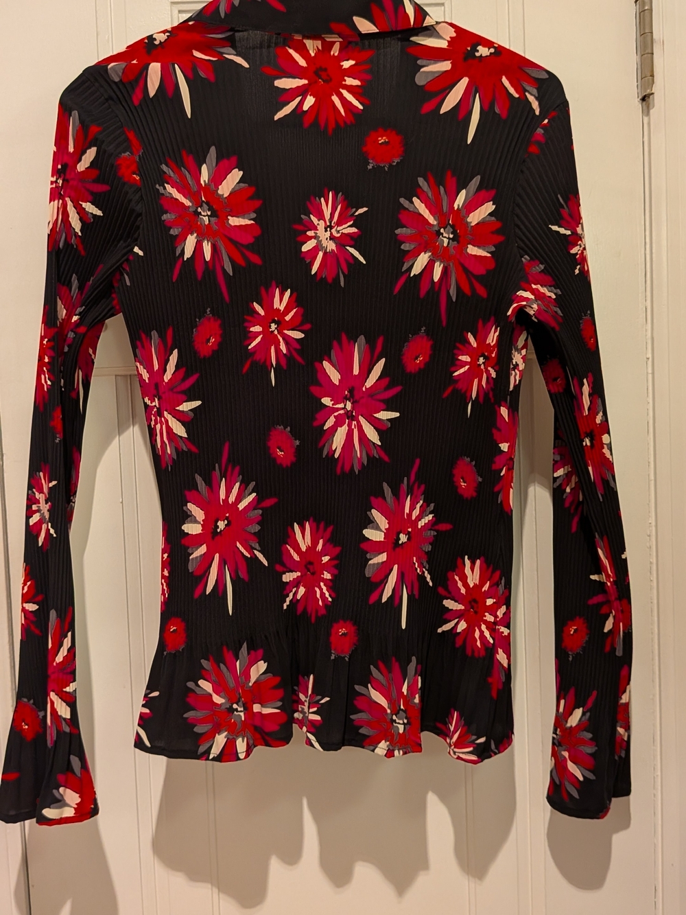 Christopher & Banks Black Button-Front Floral Long Sleeve Top - Picture 6 of 6